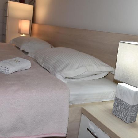 Apartment Lux Fontana Budva Eksteriør billede