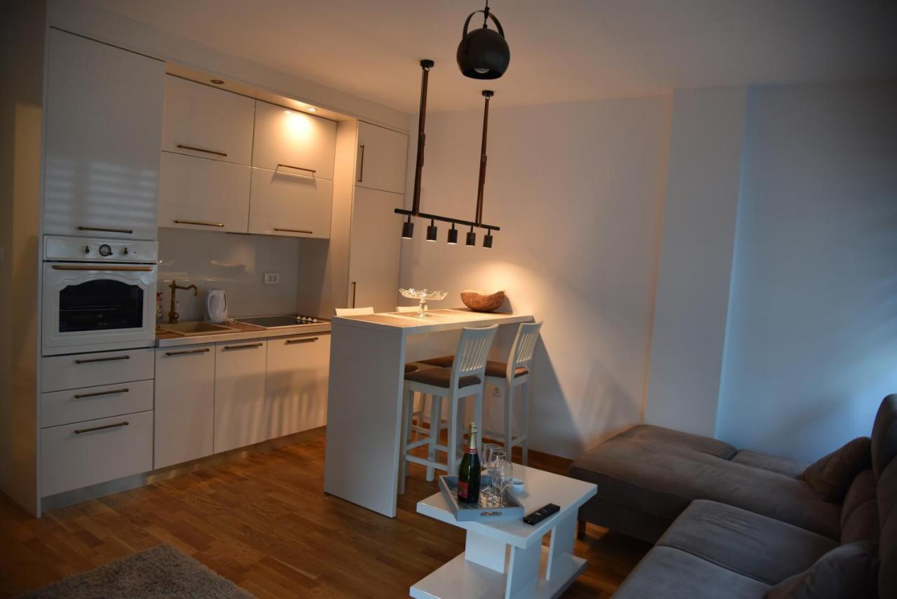 Apartment Lux Fontana Budva Eksteriør billede