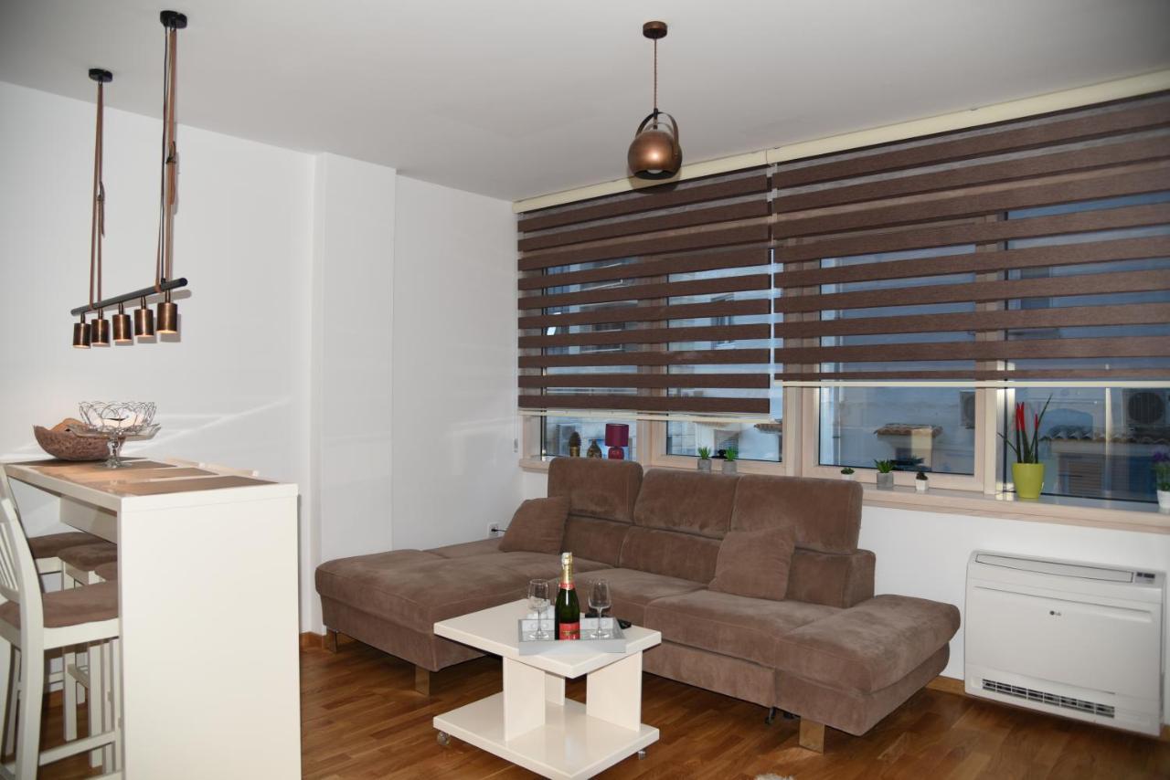 Apartment Lux Fontana Budva Eksteriør billede